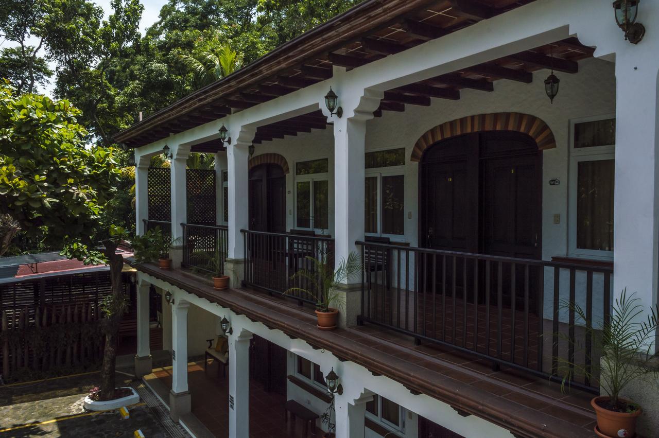 רטאלולאו Casa Bourbon Hotel מראה חיצוני תמונה