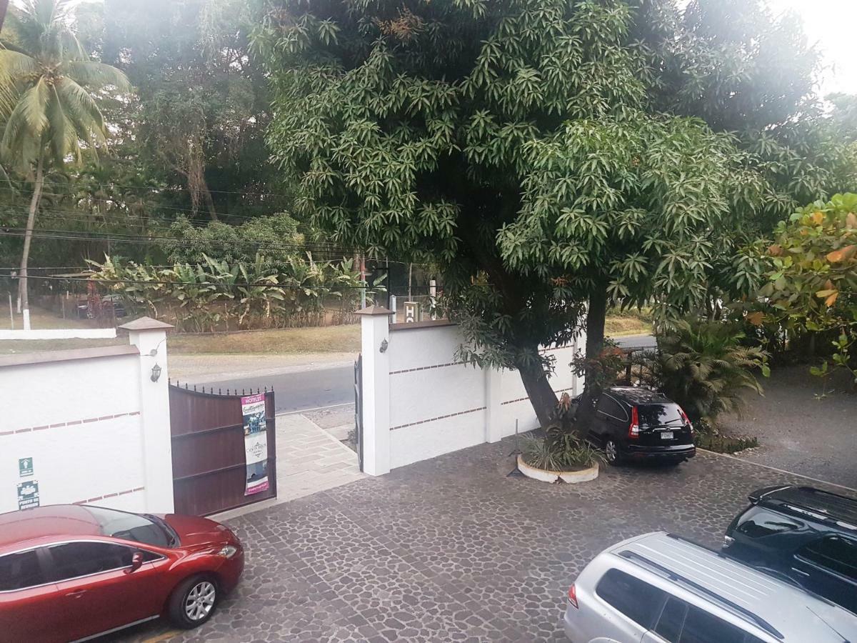 רטאלולאו Casa Bourbon Hotel מראה חיצוני תמונה